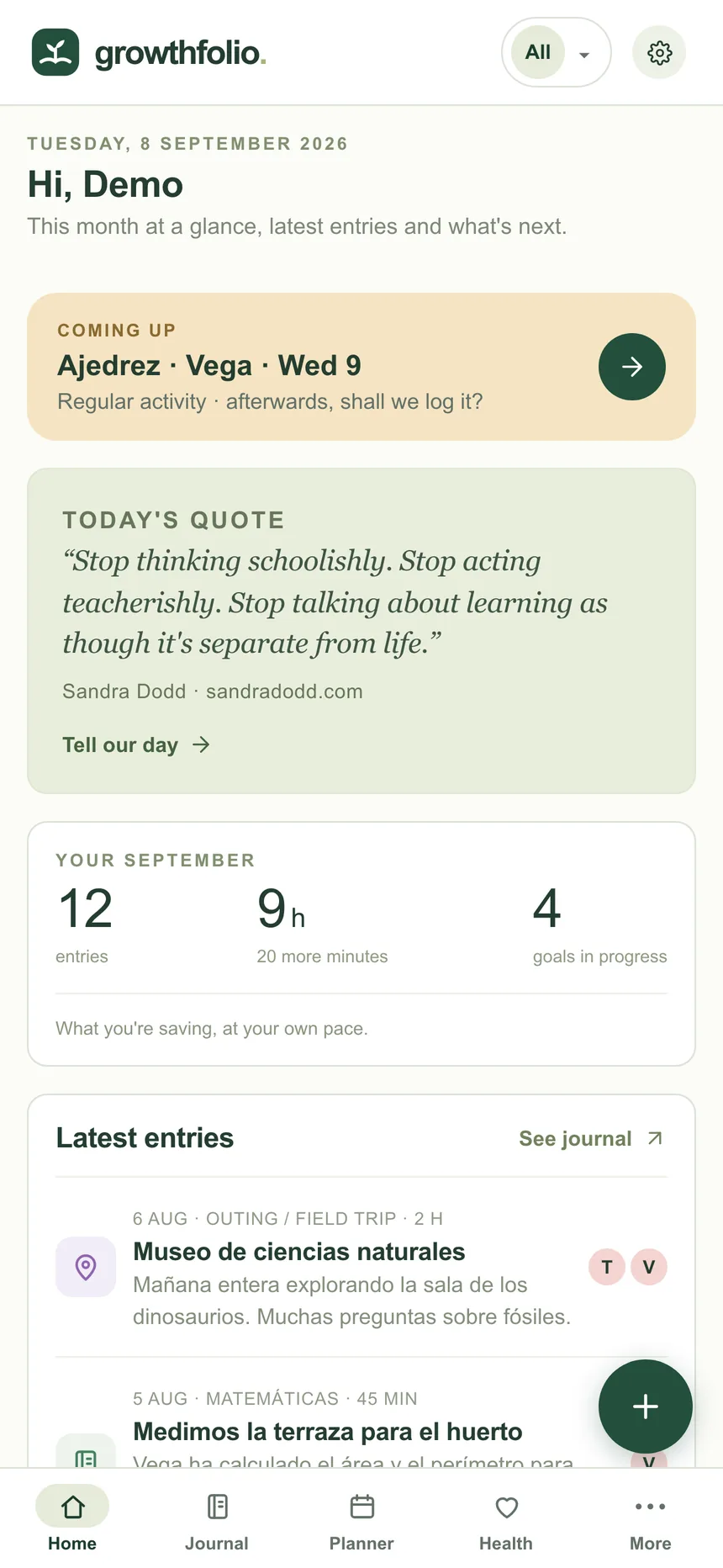 Real Growthfolio home screen with the month's summary